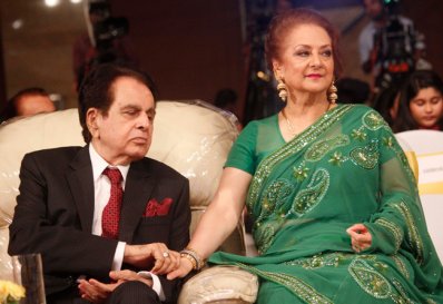 দিলীপ কুমার ও সায়রা বানু