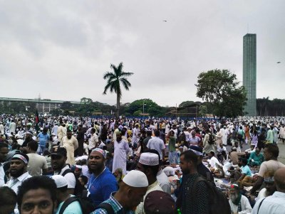 রাত থেকেই সোহরাওয়ার্দী উদ্যানে আসছেন দলটির নেতাকর্মীরা