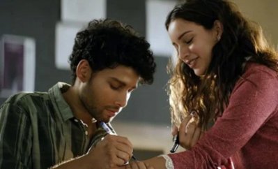 ‘ধড়ক ২’ সিনেমায় শাজিয়া ইকবাল ও তৃপ্তি দিমরি