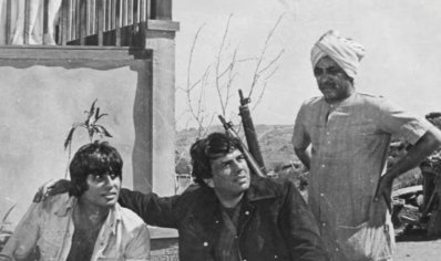 &lsquo;শোলে&rsquo; সিনেমার একটি দৃশ্য