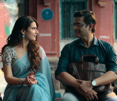 &lsquo;আপ জাইসা কোই&rsquo; সিনেমায় ফাতিমা সানা শেখ ও আর মাধবন