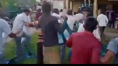 মধুখালীতে বিএনপির কর্মী সম্মেলনে দুই পক্ষের মারামারি