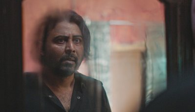 একটি দৃশ্যে আফরান নিশো
