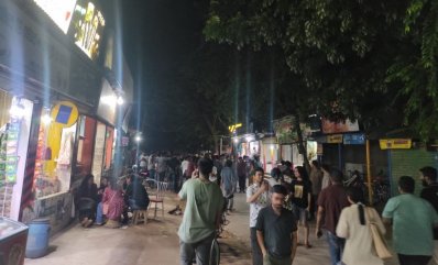 কারা এগিয়ে আছেন, তা নিয়ে আগের রাতে চলছে হিসাব-নিকেশ