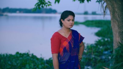 সিনেমায় স্বস্তিকাকে পাচ্ছেন না বলে নির্মাতার নাটকে ফেরা!