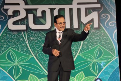 এবারের আয়োজনে হানিফ সংকেত