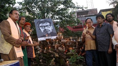 ঋত্বিক ঘটকের ভাঙা বাড়িতে জন্মশতবর্ষ উদযাপন