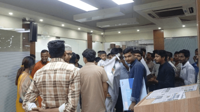 এনসিপির কার্যালয়ে মনোনয়নপ্রত্যাশীদের ভিড়