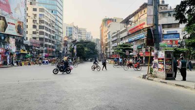 বিকাল ৪টায় পান্থপথ মোড়