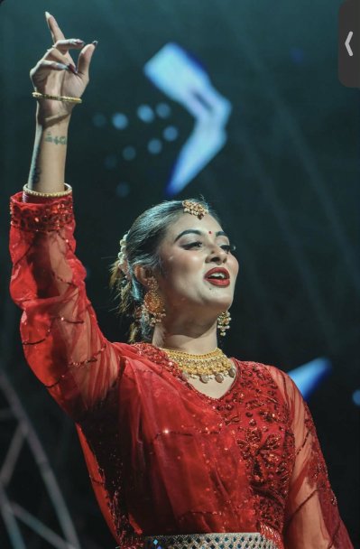 ডিজের তালে সৌদি মাতালেন কে এই তুরিন?