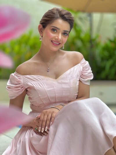 তানজিন তিশা (ছবি: ফেসবুক)