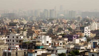 ফায়ার সার্ভিসের ২০২৪ সালের বার্ষিক প্রতিবেদন অনুযায়ী, সারা দেশে ছয় তলা বা এর ওপরে ঝুঁকিপূর্ণ ভবন রয়েছে ৩৬৭টি। ফাইল ছবি