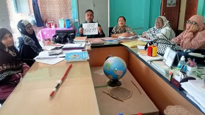 প্রাথমিক শিক্ষকদের কর্মবিরতি