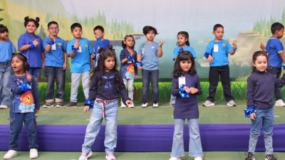 স্কলাসটিকার ধানমন্ডি শাখায় বার্ষিক শো ও নাটক