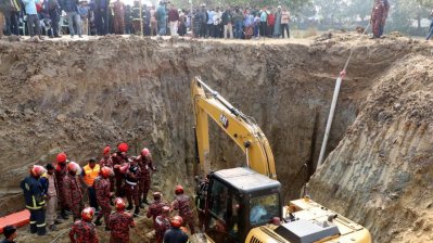 মাটির ৫০ ফুট নিচ থেকে সাজিদের মরদেহ উদ্ধার করা হয়