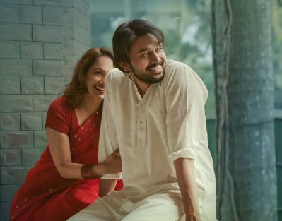 ‘উনিশ ২০’ ওয়েব সিনেমাতে প্রাক্তন প্রেমিক শুভর সঙ্গে বিচ্ছেদী বিন্দু