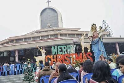 মায়ের কোলে প্রভু যিশু