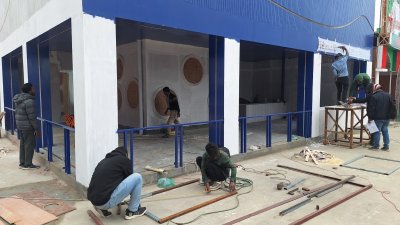 এখনও সাজানো হচ্ছে বিভিন্ন স্টল