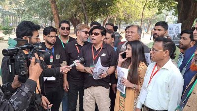তারেক রহমানের পক্ষে নির্বাচনি প্রচারণা চালান সমর্থক ও স্থানীয় নেতারা