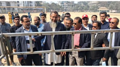 জনসভা উপলক্ষে আলতাফুন্নেছা খেলার মাঠ পরিদর্শনে জেলা বিএনপির সভাপতি রেজাউল করিম বাদশার নেতৃত্বে নেতাকর্মীরা