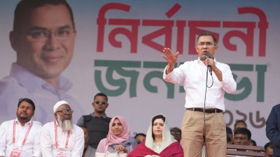 নির্বাচনি জনসভায় তারেক রহমান 