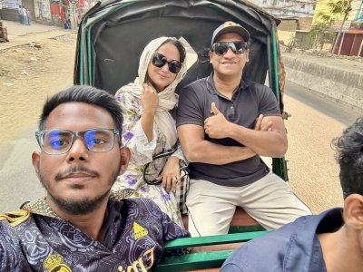 স্ত্রীর সঙ্গে সংগীতশিল্পী সাব্বির