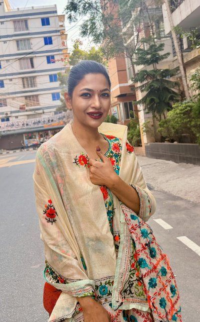 আজমেরী হক বাঁধন