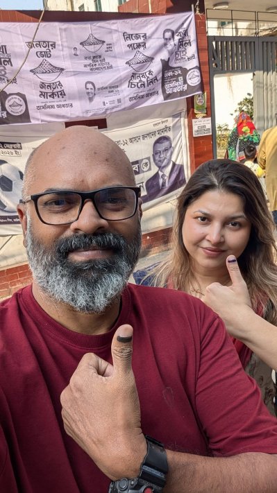 নির্মাতা তানভীর খান ও অভিনেত্রী জেনী