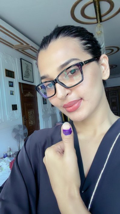 নায়িকা বর্ষা