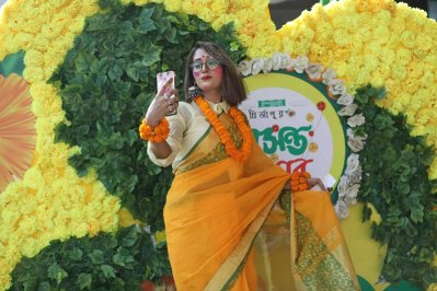 ছবিতে বসন্ত উৎসব