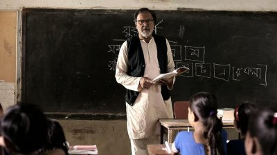 মুক্তিযুদ্ধের গল্পে ভাষা আন্দোলনের নাটক