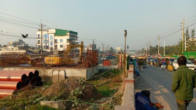 অবৈধ যানবাহনের দৌরাত্ম্যে নাকাল নগরবাসী