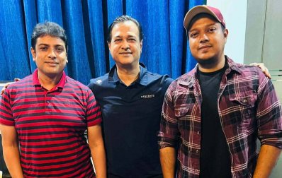 রেকর্ডিংয়ে ফয়সাল, আসিফ ও রেজোয়ান