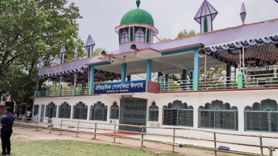 ঐতিহ্যবাহী শোলাকিয়া ঈদগাহ ময়দান