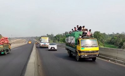 শ্রমজীবী মানুষের অনিরাপদ ঈদযাত্রা