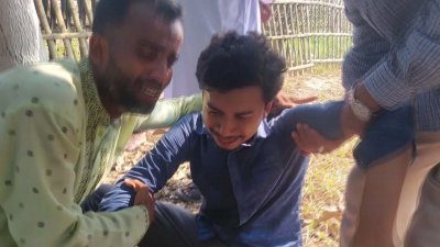 স্বজনদের আর্তনাদ