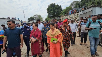 নিখোঁজের দাবি না থাকায় উদ্ধার অভিযান সমাপ্ত ঘোষণা করা হয়েছে