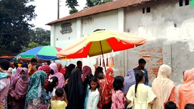 প্রতি বছর বালবাড়িহাট মেলা ঘিরে উৎসবমুখর হয়ে উঠে পুরো এলাকা