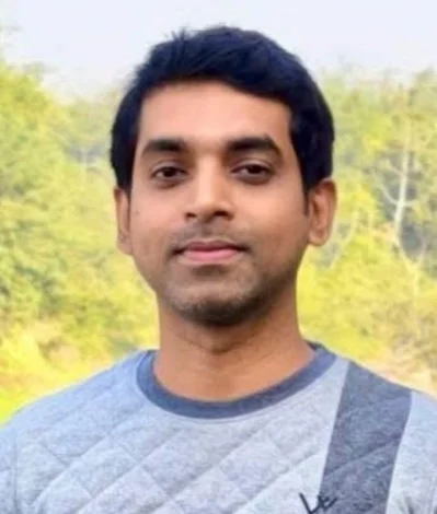 কাস্টমস কর্মকর্তা বুলেট বৈরাগী