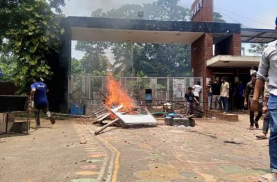 ধারাবাহিক আন্দোলনের কারণে ডুয়েটের প্রশাসনিক ও দাফতরিক কার্যক্রম বন্ধ রয়েছে