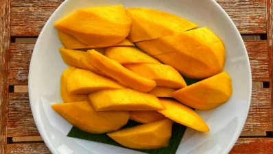 পৃথিবীর সবচেয়ে মিষ্টি আম ‘কারাবাও’