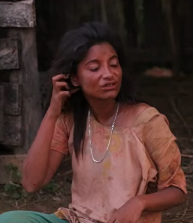 পাগলী লুকে তুষি