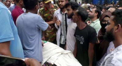 ওই রোগীর লাশ আটকে রাখেন চিকিৎসকরা