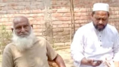 বাবার সঙ্গে সংসদ সদস্য আব্দুল মুনতাকিম