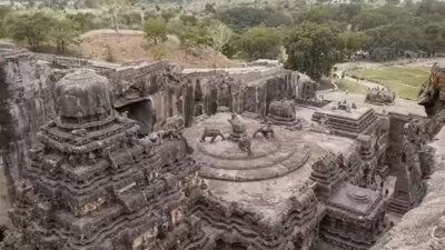 ধ্যান, নীরবতা ও আত্মচিন্তার পরিবেশ আজও সেখানে অনুভব করা যায়
