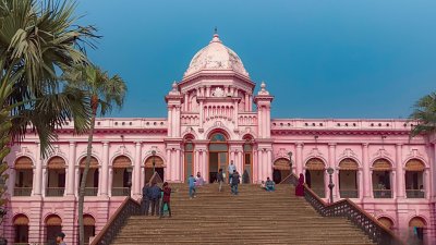 আহসান মঞ্জিল (ছবি: উইকিপিডিয়া)।