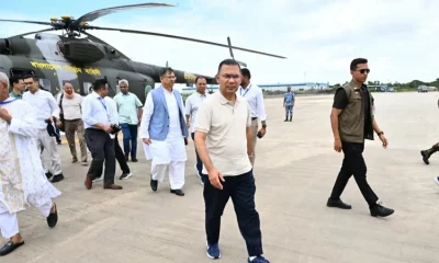 হেলিপ্যাডে প্রধানমন্ত্রী