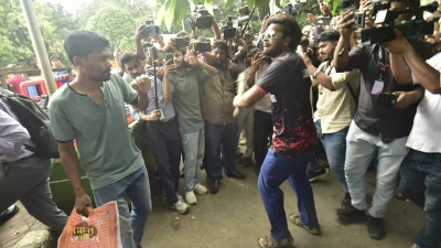 ‘স্বাধীনতার বীজ যেখানে বপন হয়েছে, সেই বাড়িটা কেন দেখতে পারবো না?’