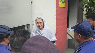 দীপু মনিকে মুন্সীগঞ্জ জেলা কারাগারে নিয়ে যাওয়া হয়