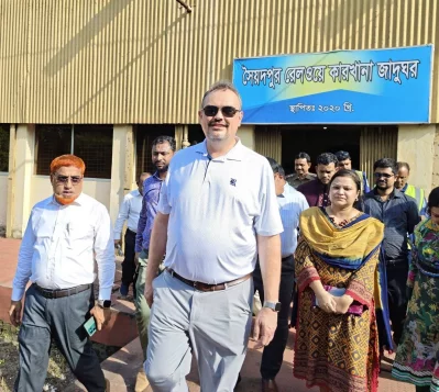 মঙ্গলবার সৈয়দপুরের বিভিন্ন ঐতিহাসিক ও গুরুত্বপূর্ণ স্থাপনা পরিদর্শন করেন মার্কিন রাষ্ট্রদূত